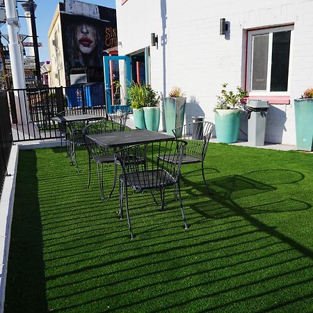 Sin City Hostel Las Vegas Dış mekan fotoğraf