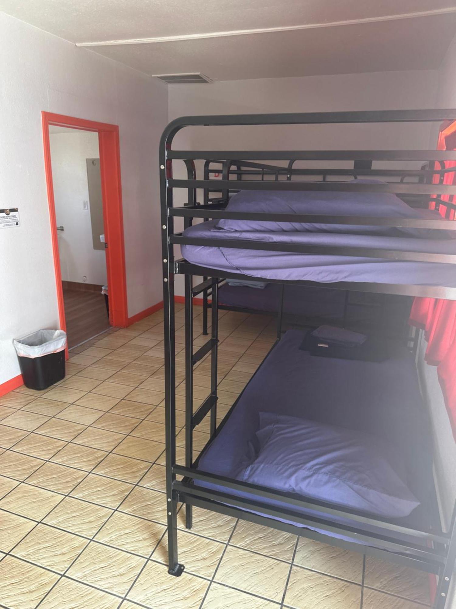 Sin City Hostel Las Vegas Dış mekan fotoğraf