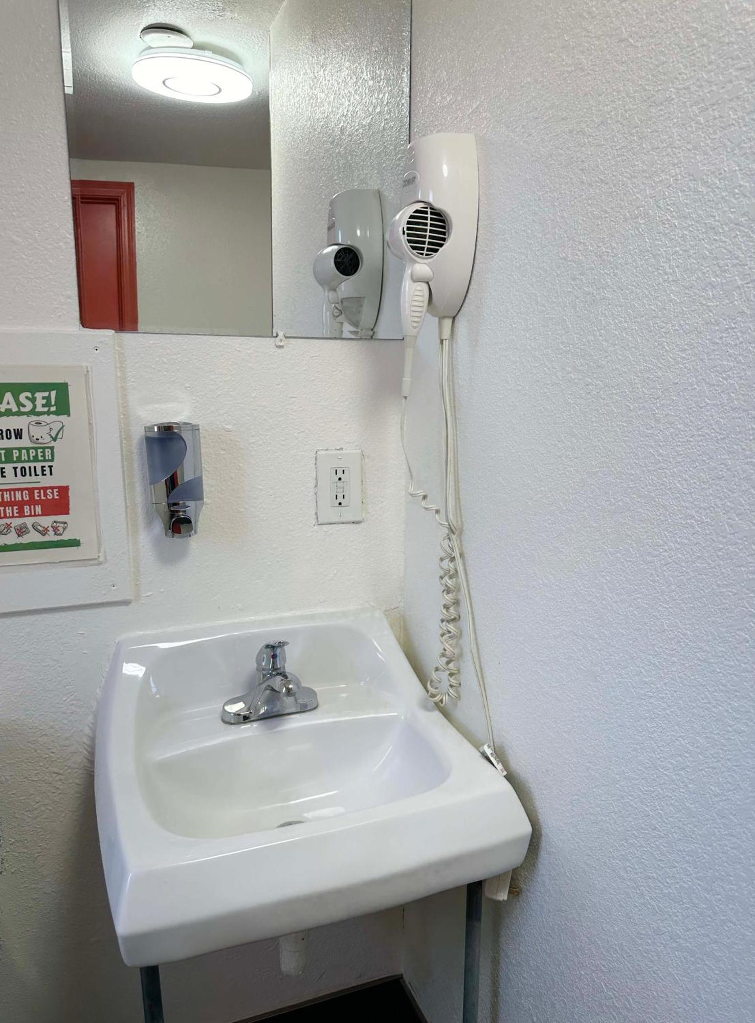 Sin City Hostel Las Vegas Dış mekan fotoğraf