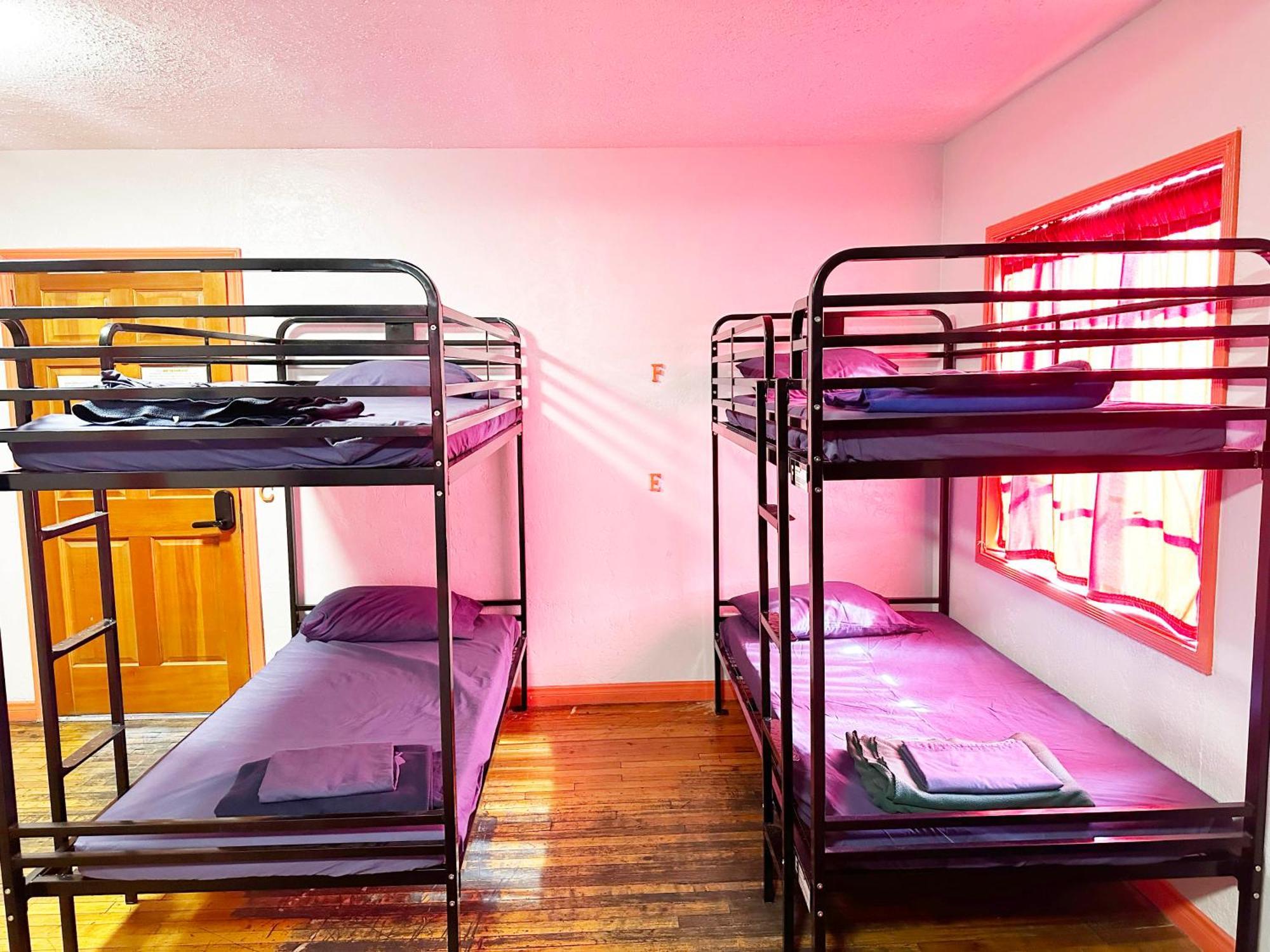 Sin City Hostel Las Vegas Dış mekan fotoğraf