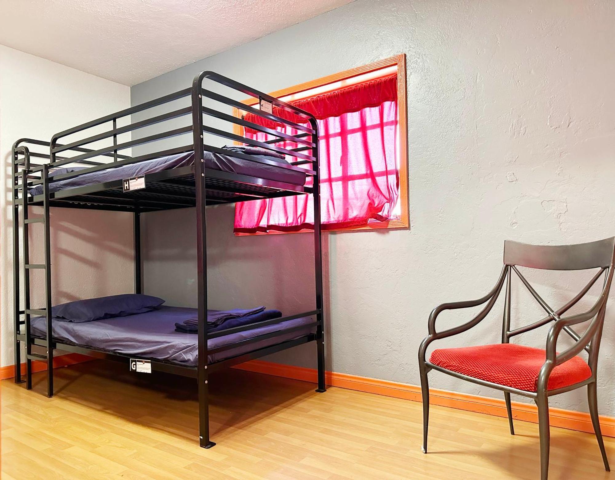 Sin City Hostel Las Vegas Dış mekan fotoğraf