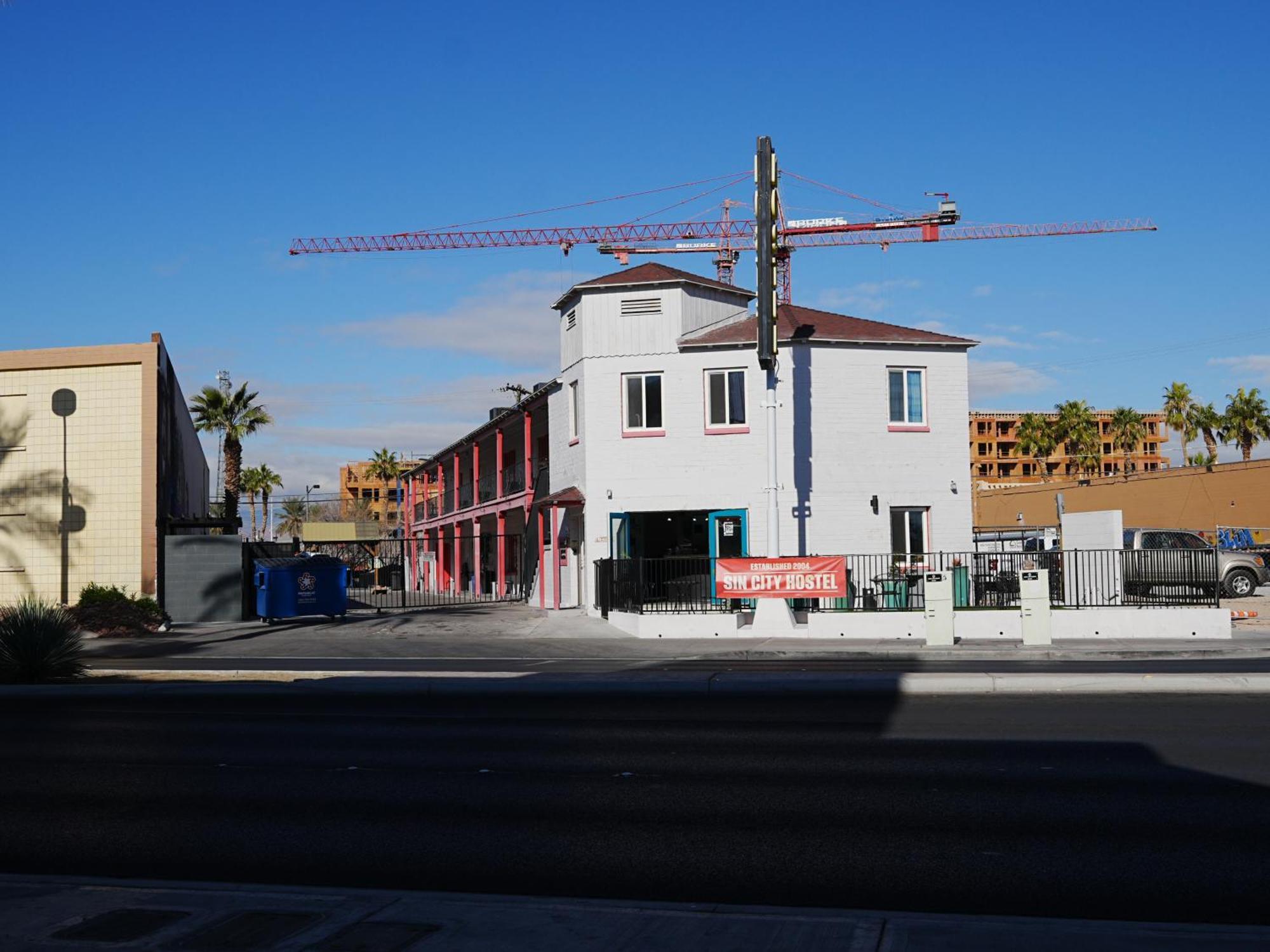 Sin City Hostel Las Vegas Dış mekan fotoğraf