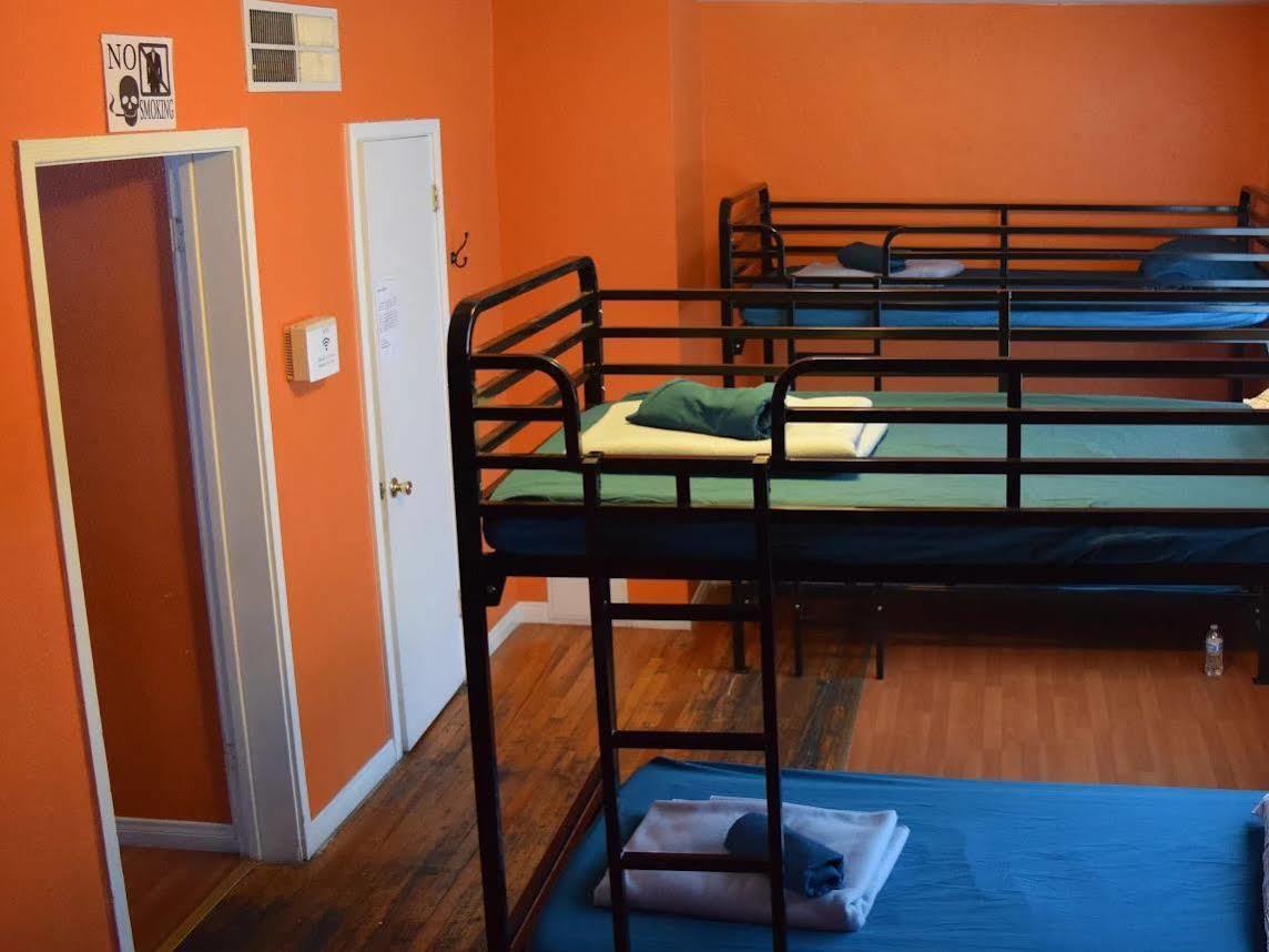 Sin City Hostel Las Vegas Dış mekan fotoğraf