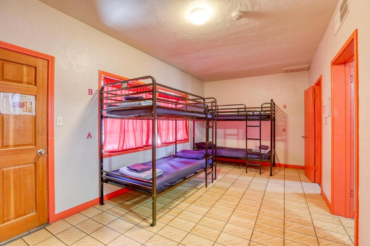 Sin City Hostel Las Vegas Dış mekan fotoğraf