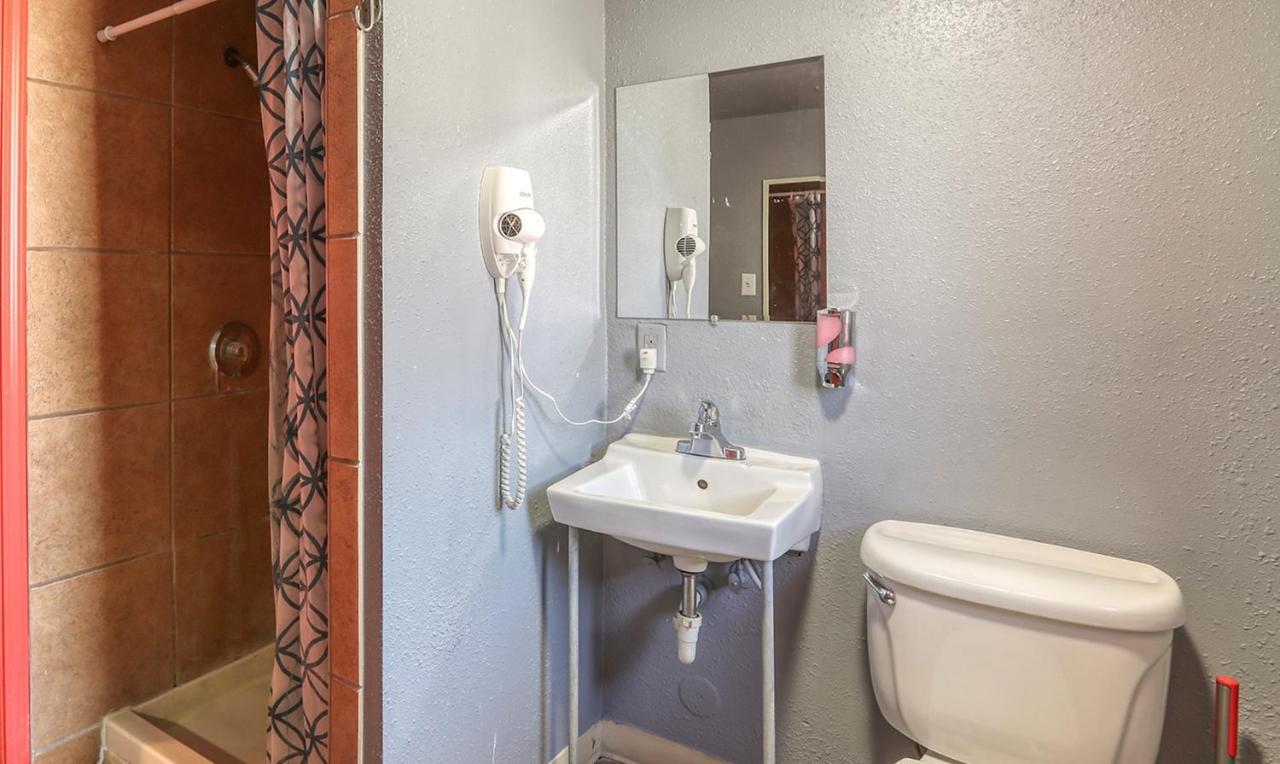 Sin City Hostel Las Vegas Dış mekan fotoğraf