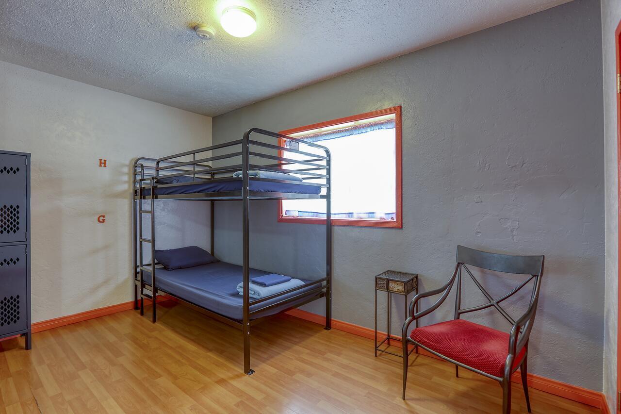 Sin City Hostel Las Vegas Dış mekan fotoğraf
