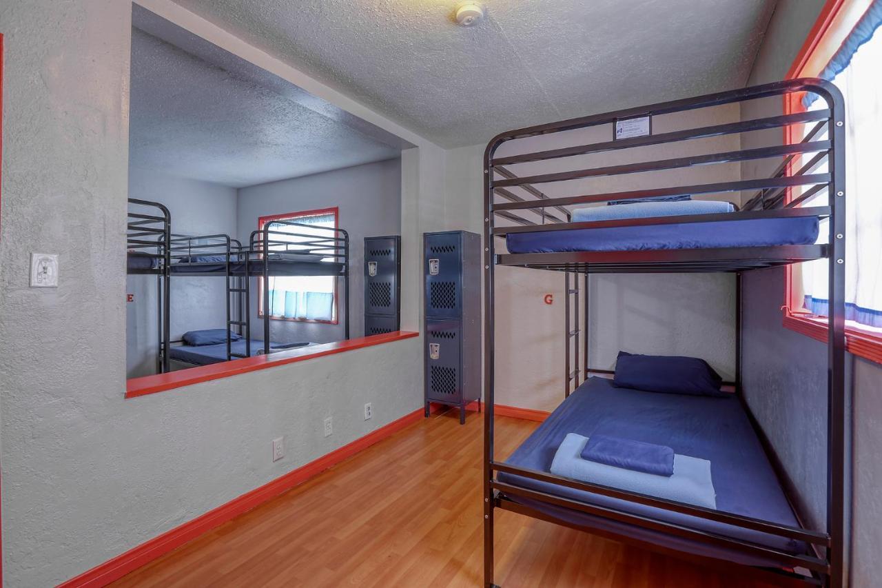 Sin City Hostel Las Vegas Dış mekan fotoğraf