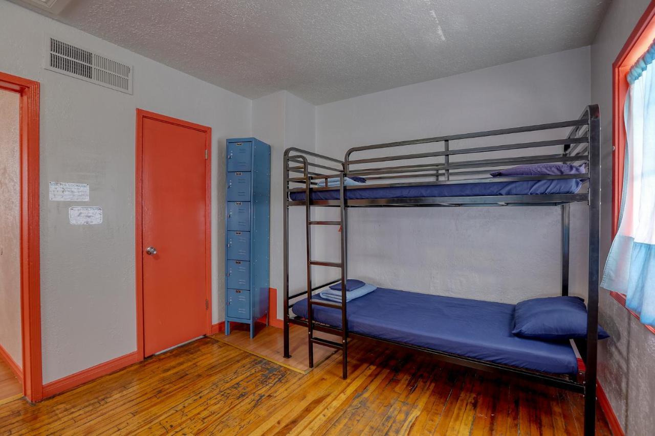 Sin City Hostel Las Vegas Dış mekan fotoğraf