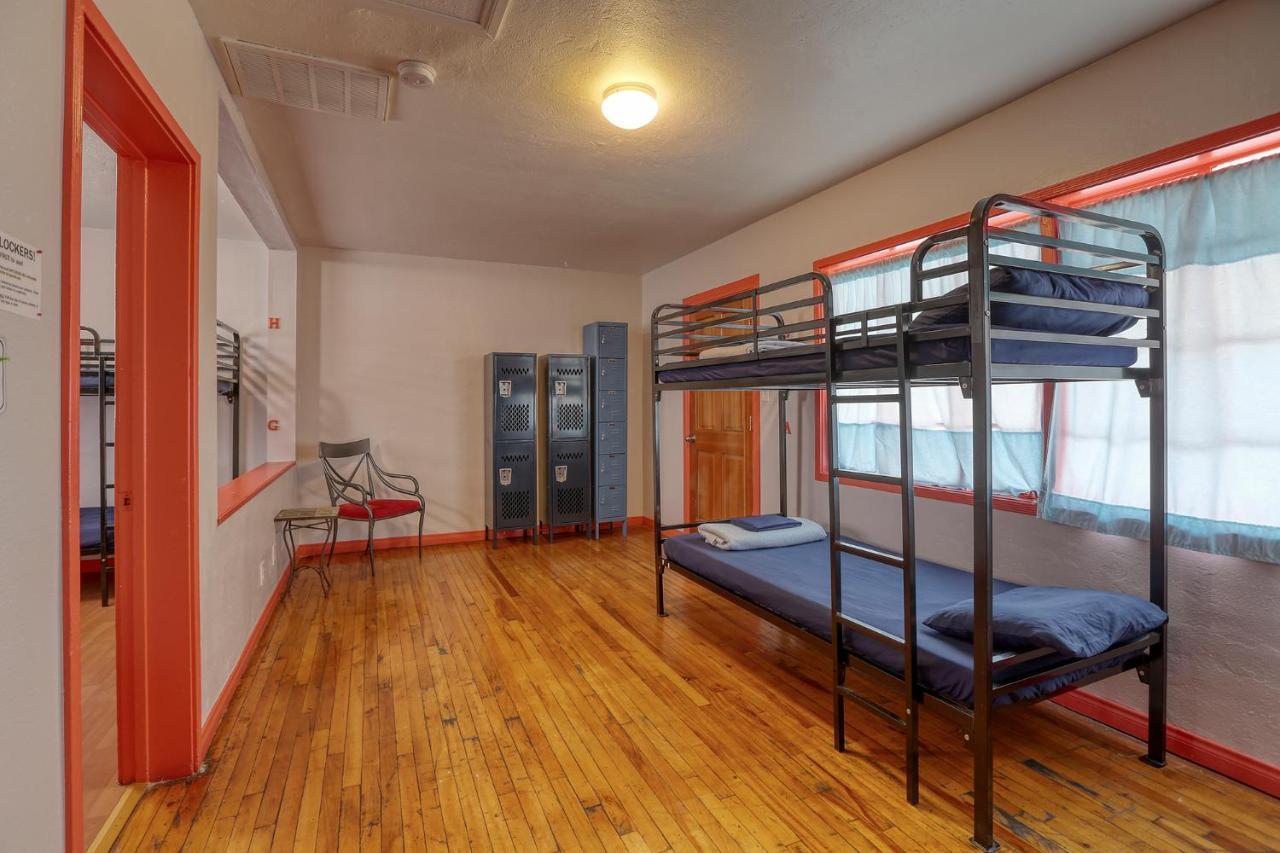 Sin City Hostel Las Vegas Dış mekan fotoğraf